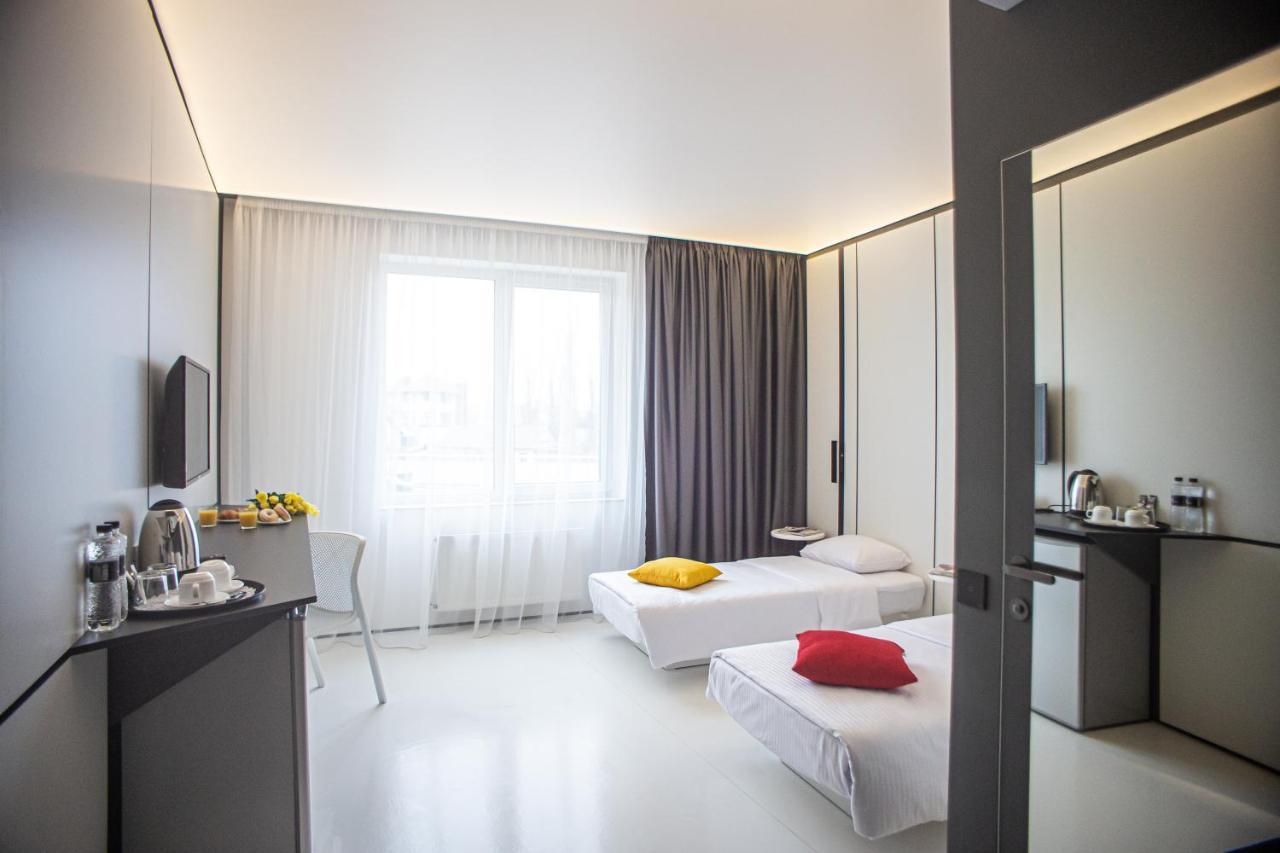 Sunday Hotel Odessa Luaran gambar