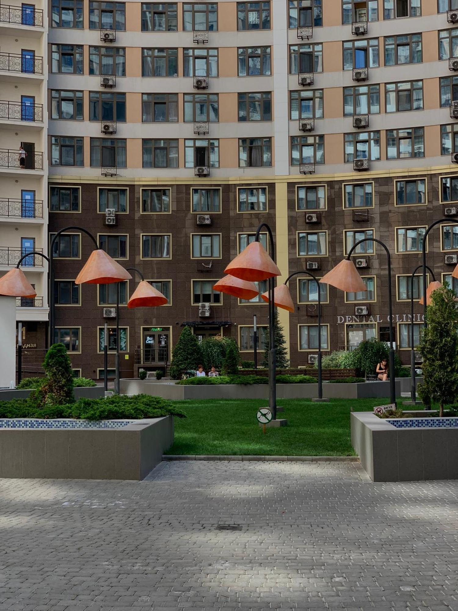 Sunday Hotel Odessa Luaran gambar